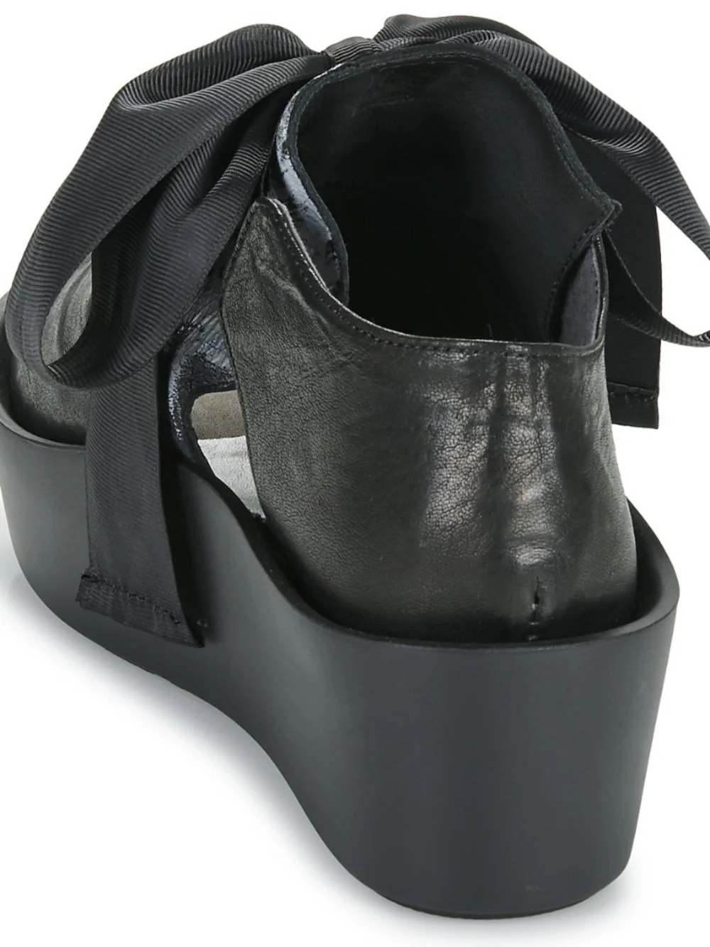 NIB! Papucei KIMK platform sandal in black and silver with big bow. Gorgeous!